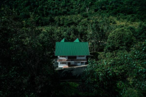 Misty Range Resorts